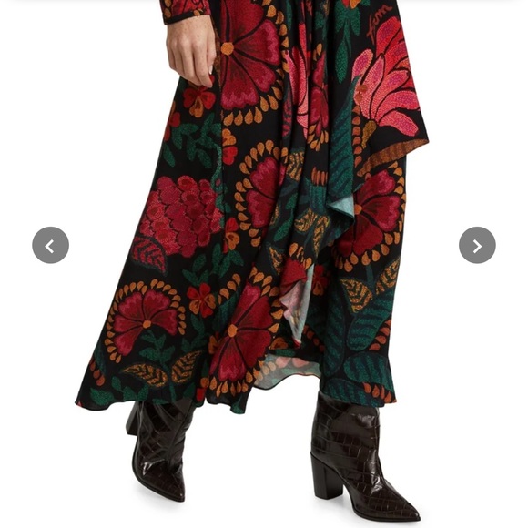 NWT Farm Rio
Floral Long-Sleeve Maxi Dress - Picture 5 of 8